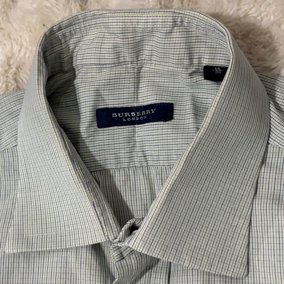 BURBERRY LONDON Men’s Casual Button Down Shirt - Picture 10 of 13